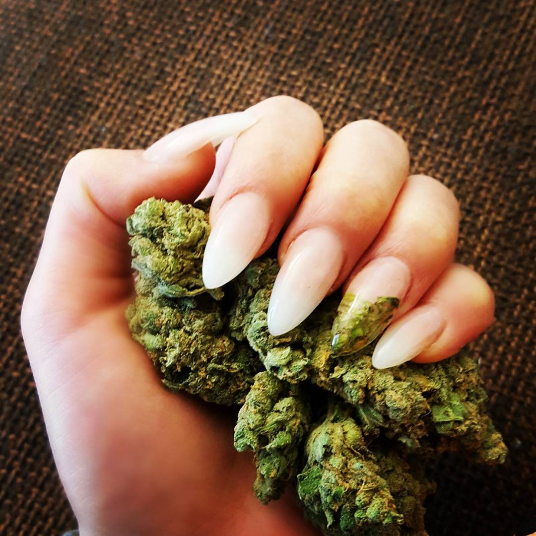 Weed Nails Are The Hottest New Controversial Manicure Taking Over The Beauty World