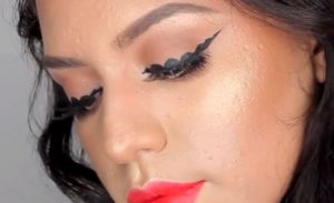 5 Trending Eyeliner Look on Instagram