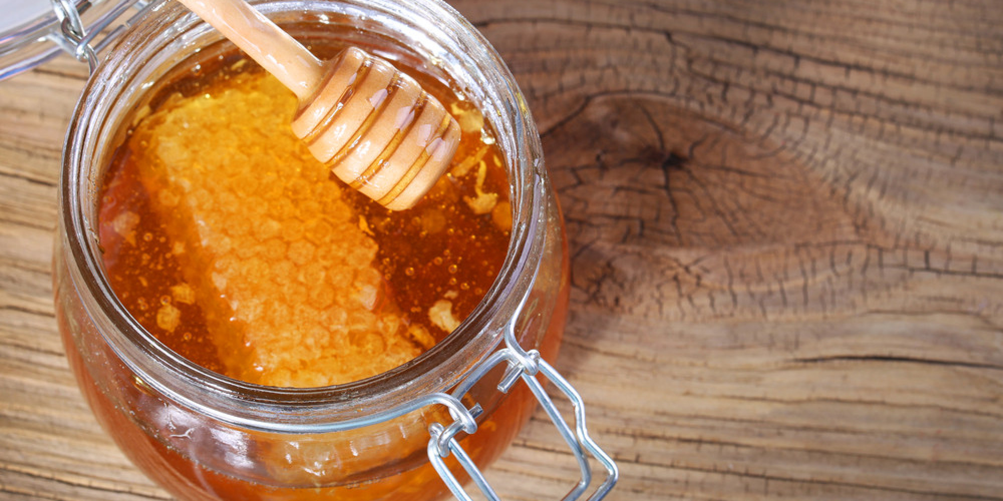 Four Ways to Use Honey to Pamper your Hair and Skin