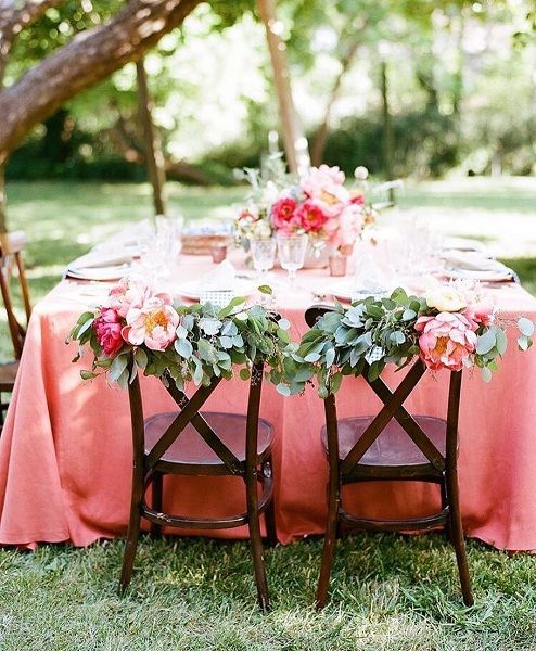 Décor Using Spring Flowers