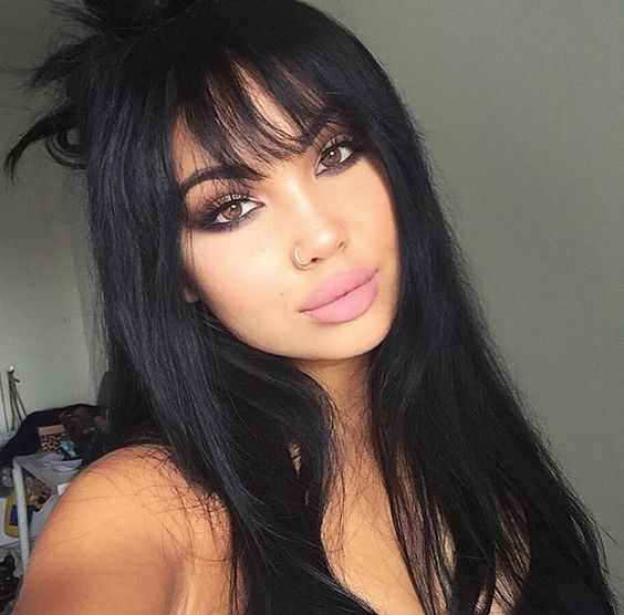 33 Flattering Bangs Hairstyles to Inspire You This Year