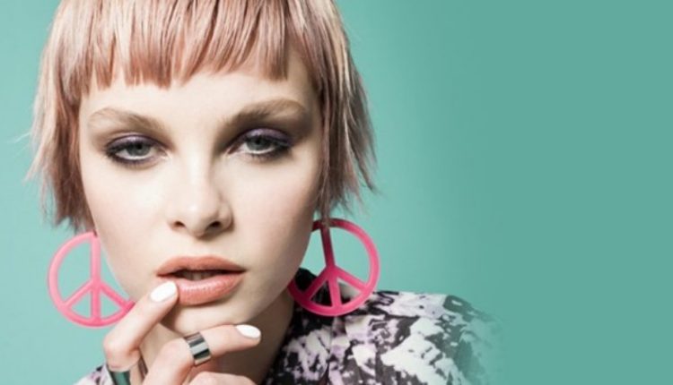 Unboring Hairstyles For Blonds