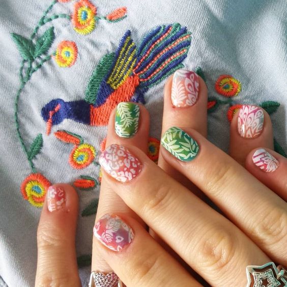 Designing Colored Nail Art Design