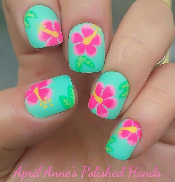 Marvelous Flowery Nail Art Design