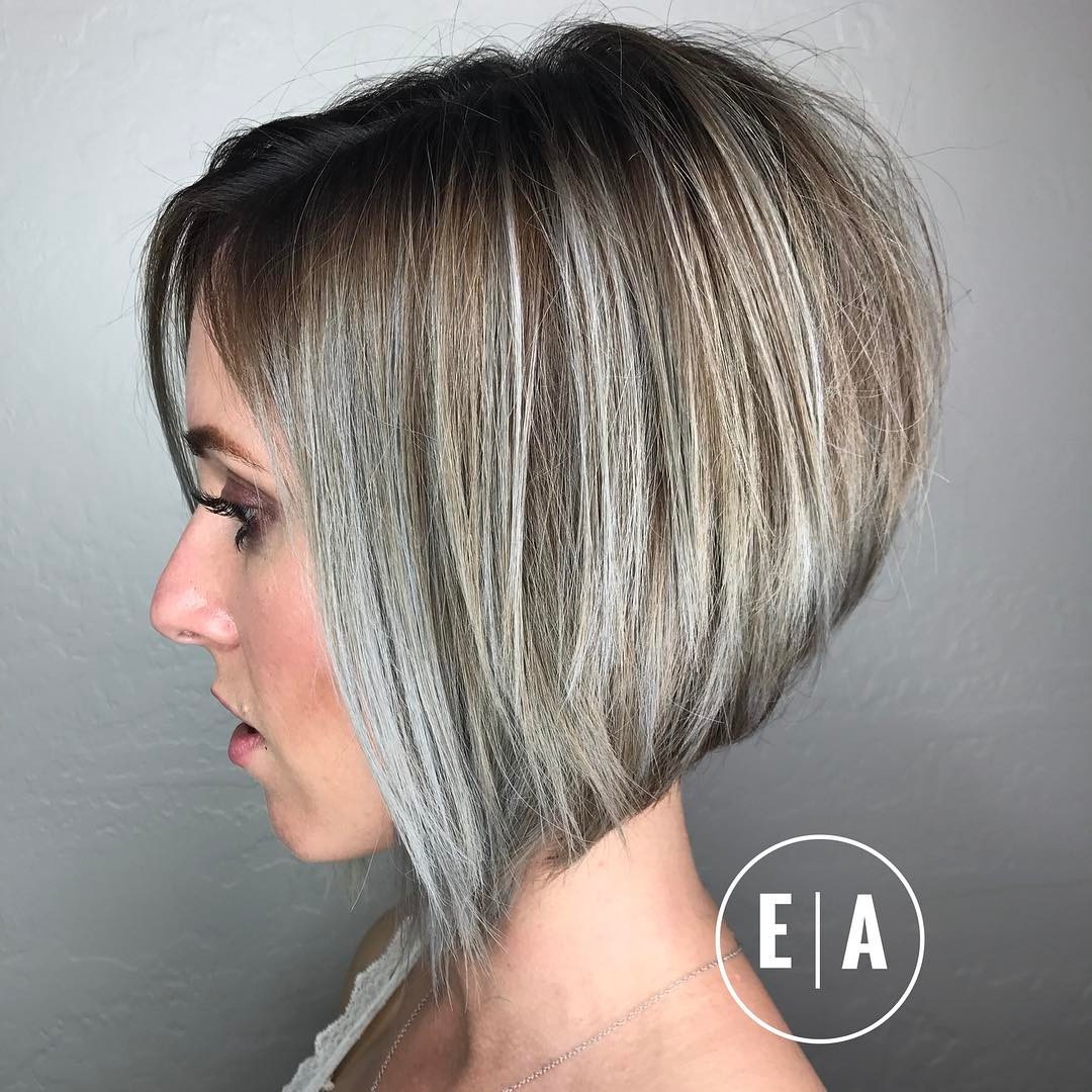 Amazing short hairstyles for thick hair in ash-blonde